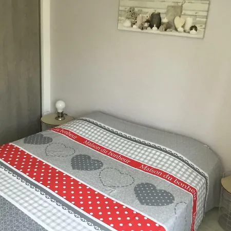 아파트 L Edelweiss Et Sa Piscine