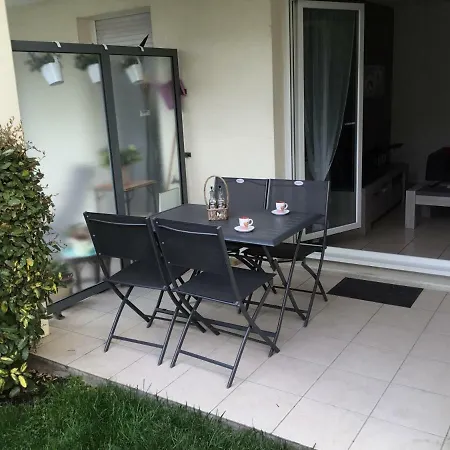 公寓 L Edelweiss Et Sa Piscine 阿尔贝维尔